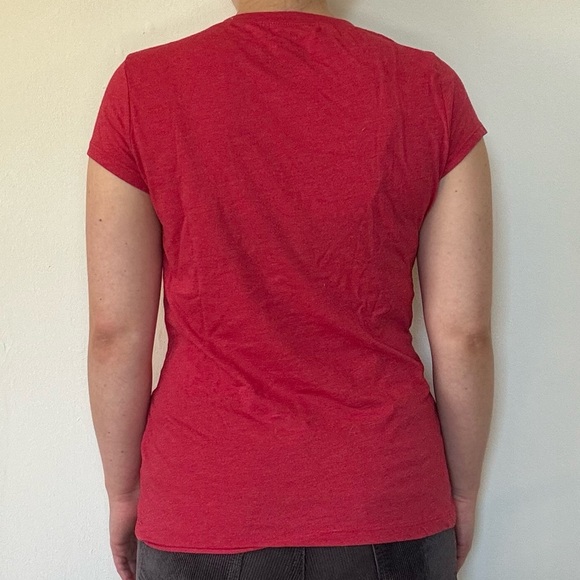 Heart Hands Graphic Tee Shirt (note flaws!) - Picture 5 of 8